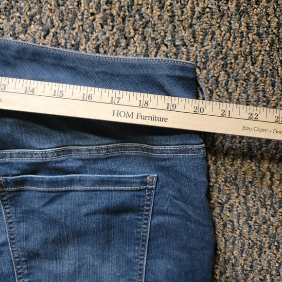 Torrid Super Comfy Stretch Jean Jegging Size 22 - Picture 8 of 14